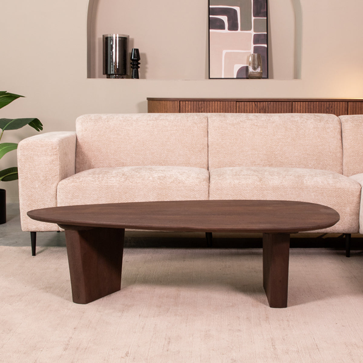 LABEL51 Salontafel Wow - Espresso - Mangohout - 135 cm van LABEL51 – Luxe comfort op maat van PureWonen. Vraag naar de beste prijs.