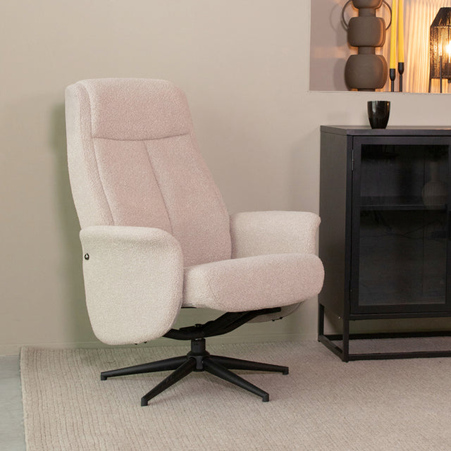 LABEL51 Fauteuil Bergen - Naturel - Boucle - Excl. Hocker van LABEL51 – Luxe comfort op maat van PureWonen. Vraag naar de beste prijs.