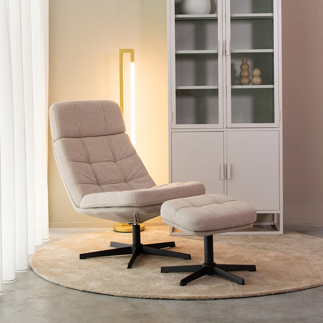 LABEL51 Fauteuil Alvar - Naturel - Boucle - Incl. Hocker van LABEL51 – Luxe comfort op maat van PureWonen. Vraag naar de beste prijs.