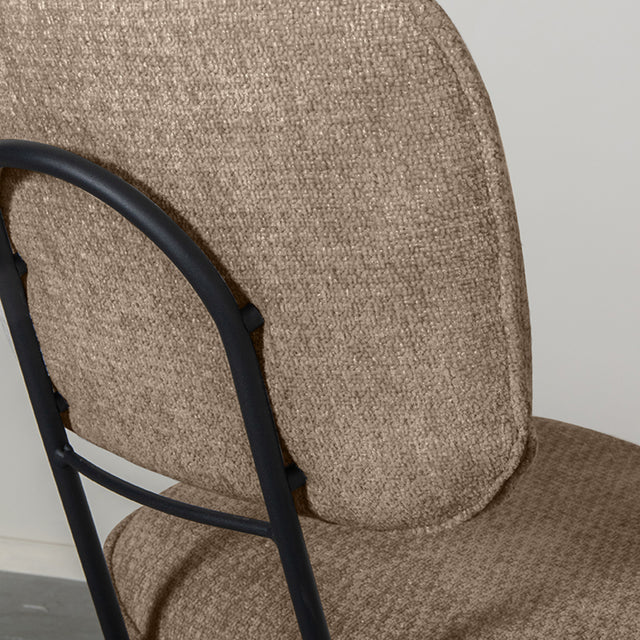 LABEL51 Eetkamerstoel Liva - Clay - Elite van LABEL51 – Luxe comfort op maat van PureWonen. Vraag naar de beste prijs.