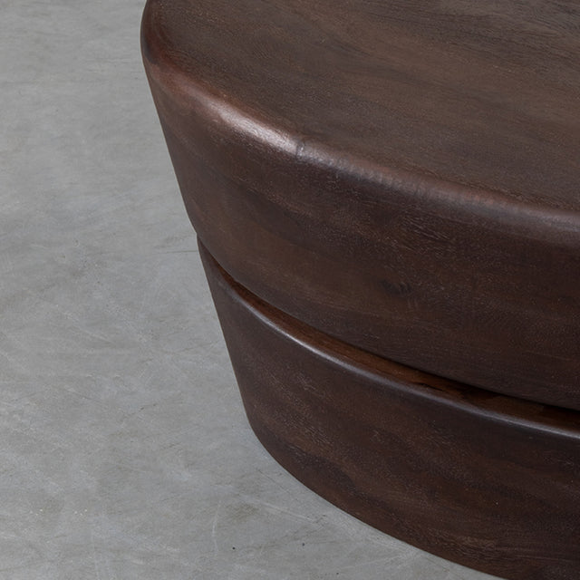 LABEL51 Salontafel Javi - Espresso - Mangohout - 130 cm van LABEL51 – Luxe comfort op maat van PureWonen. Vraag naar de beste prijs.