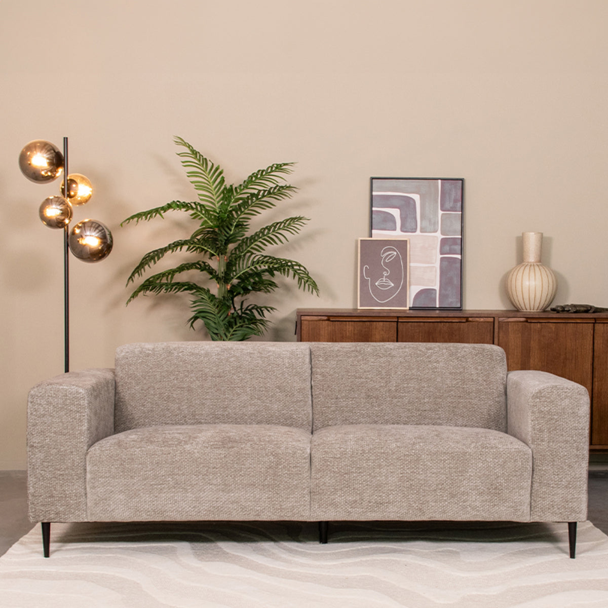 LABEL51 Bank Eden - Stone - Elite - 3-Zits van LABEL51 – Luxe comfort op maat van PureWonen. Vraag naar de beste prijs.
