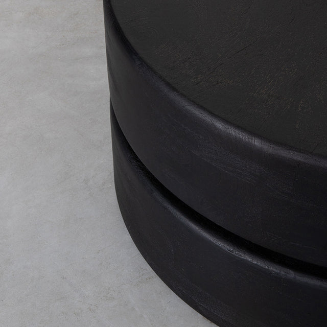 LABEL51 Salontafel Milly - Zwart - Mangohout - 70 cm van LABEL51 – Luxe comfort op maat van PureWonen. Vraag naar de beste prijs.