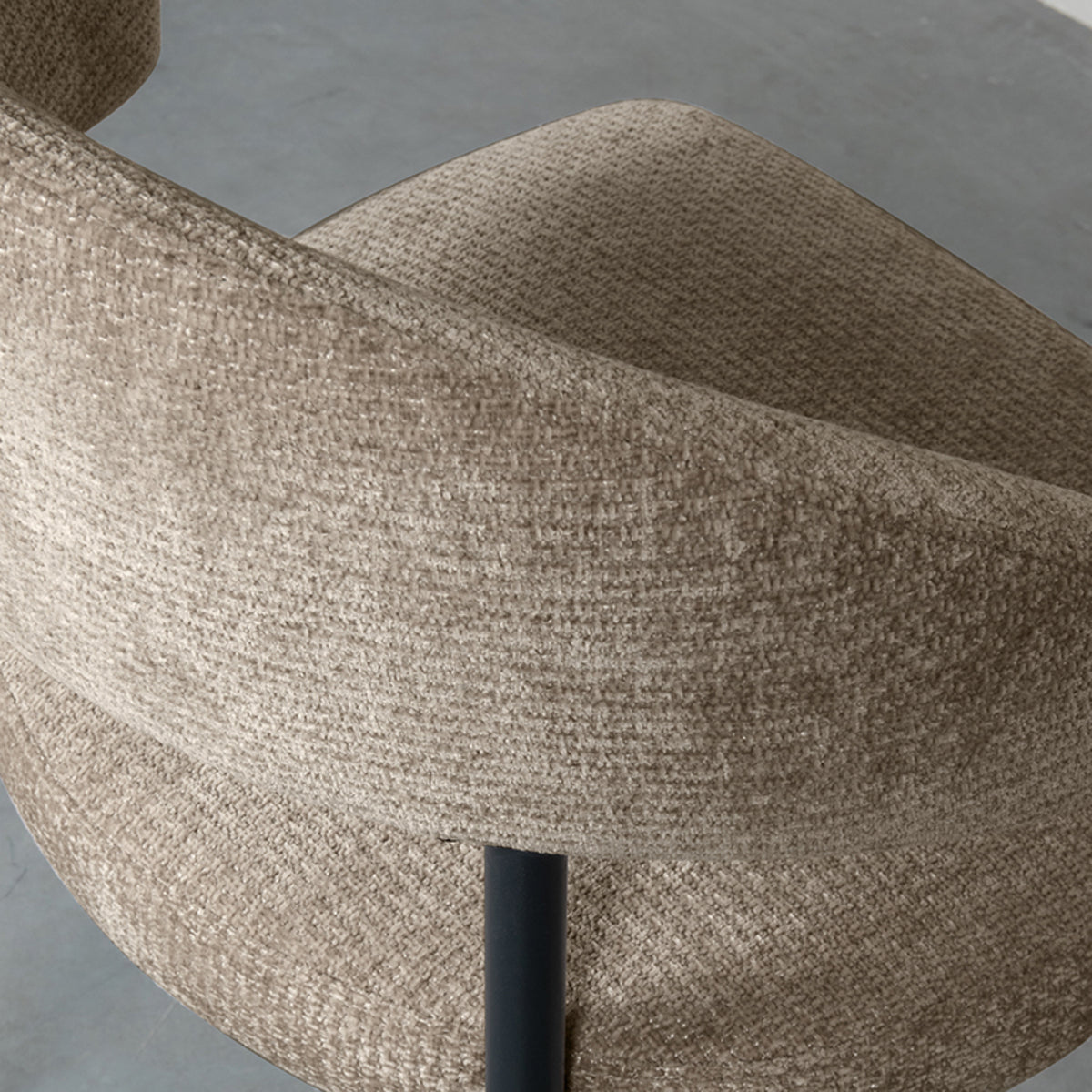 LABEL51 Eetkamerstoel Bliss - Hunter - Elite van LABEL51 – Luxe comfort op maat van PureWonen. Vraag naar de beste prijs.