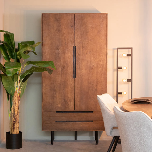 LABEL51 Bergkast Rio - Espresso - Mangohout - Hoge Kast van LABEL51 – Luxe comfort op maat van PureWonen. Vraag naar de beste prijs.