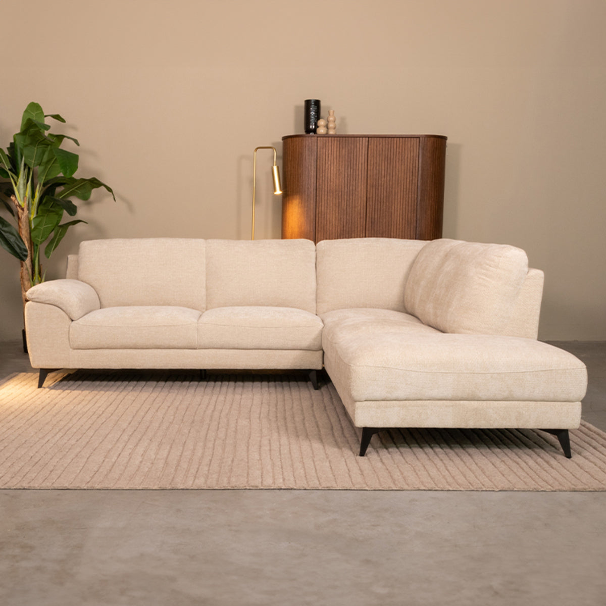 LABEL51 Hoekbank Santino - Naturel - Elite - Rechts van LABEL51 – Luxe comfort op maat van PureWonen. Vraag naar de beste prijs.