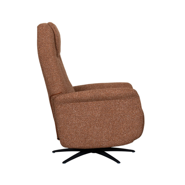 LABEL51 Fauteuil Stockholm - Coral - Micro Suede van LABEL51 – Luxe comfort op maat van PureWonen. Vraag naar de beste prijs.