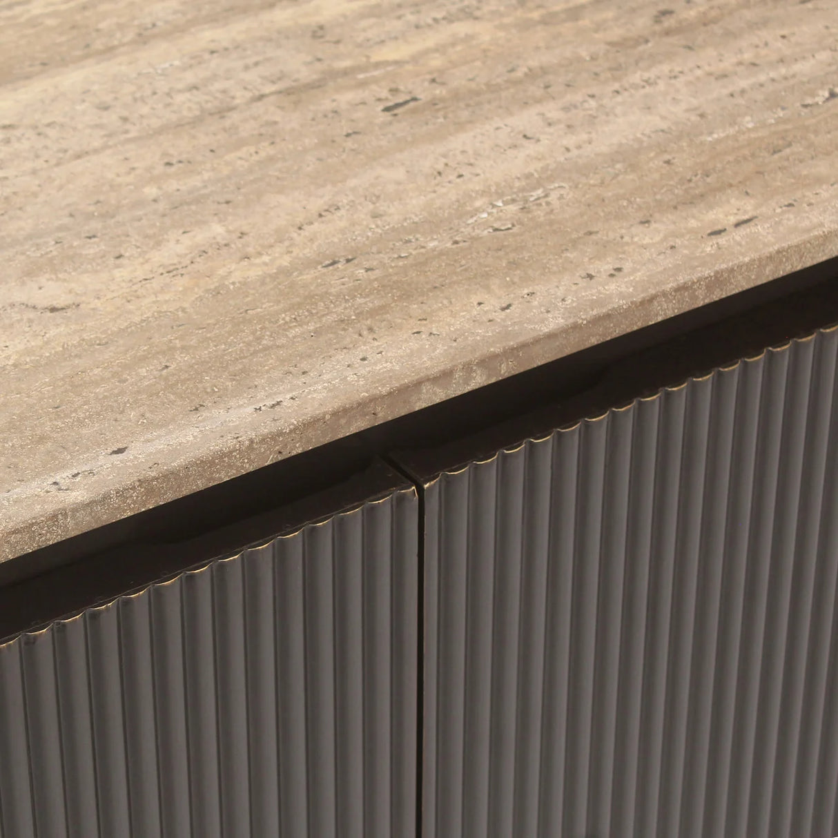 Dressoir Russo brown 4-doors