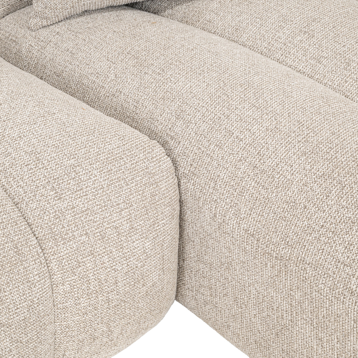 Bank Novaro natural fancy lounge right