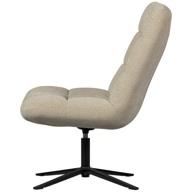 Job Draaifauteuil Boucle Zand van WOOOD – Luxe comfort op maat van PureWonen. Vraag naar de beste prijs.