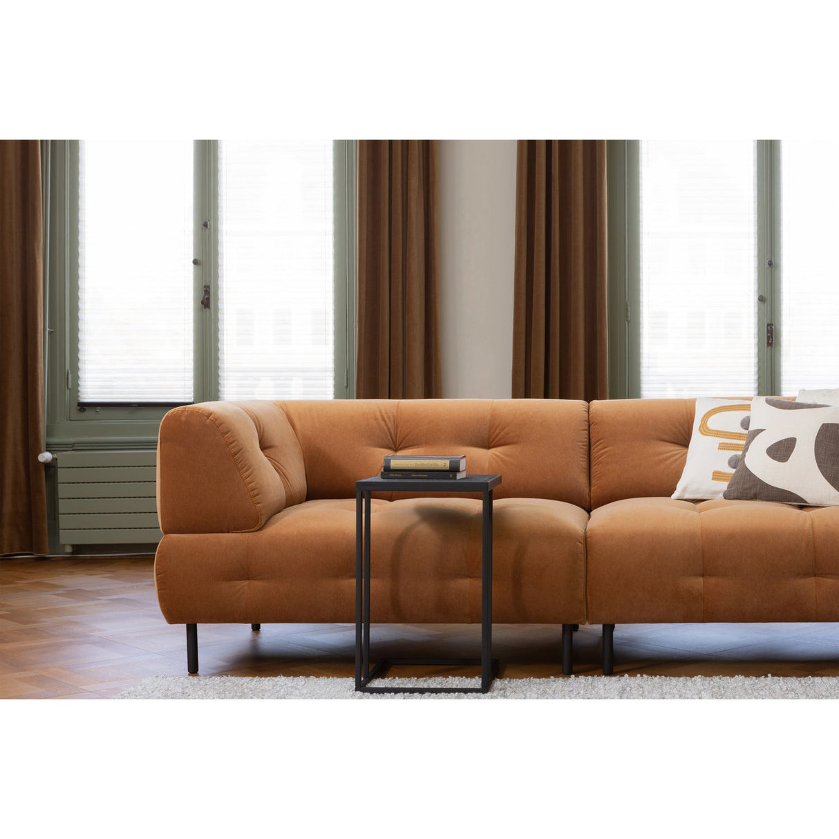 Lloyd 4 Zits Bank Gewassen Fluweel Cinnamon van WOOOD – Luxe comfort op maat van PureWonen. Vraag naar de beste prijs.