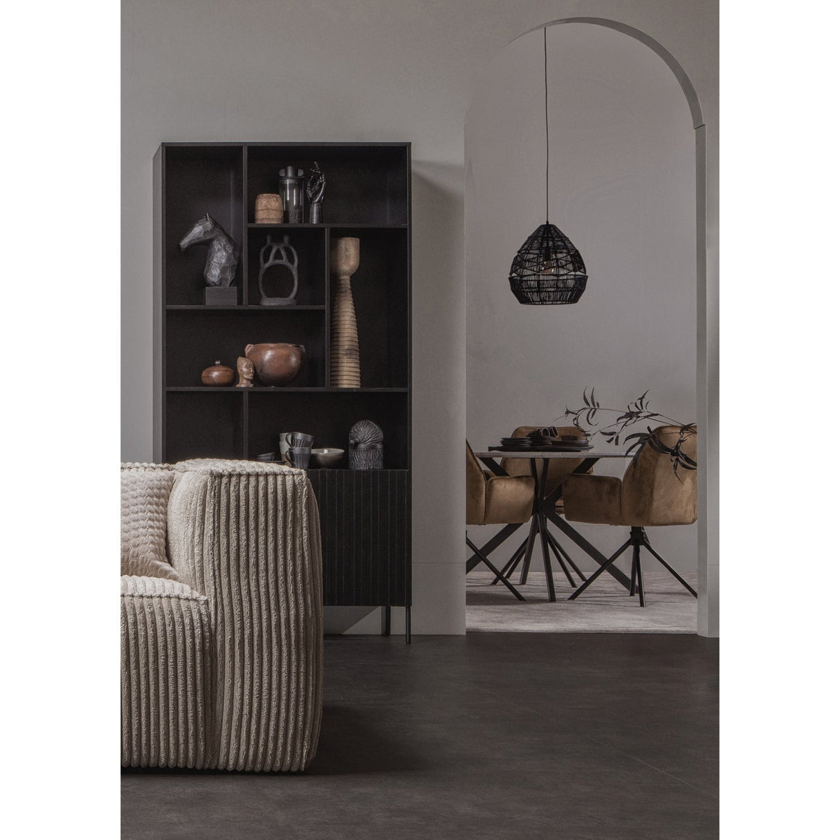 Bean 3,5 Zits Bank Grove Ribstof Travertin van WOOOD – Luxe comfort op maat van PureWonen. Vraag naar de beste prijs.