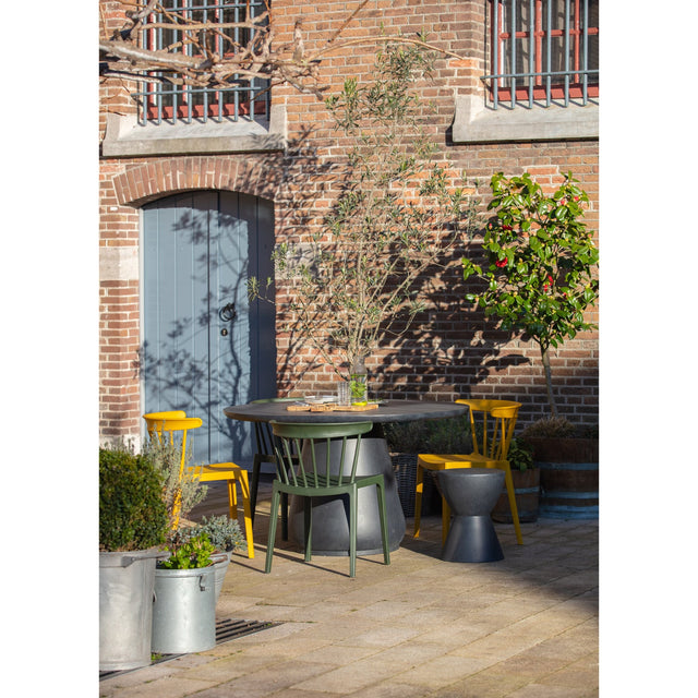 Dover Kruk Betonlook Antraciet 45x O35 van WOOOD – Luxe comfort op maat van PureWonen. Vraag naar de beste prijs.