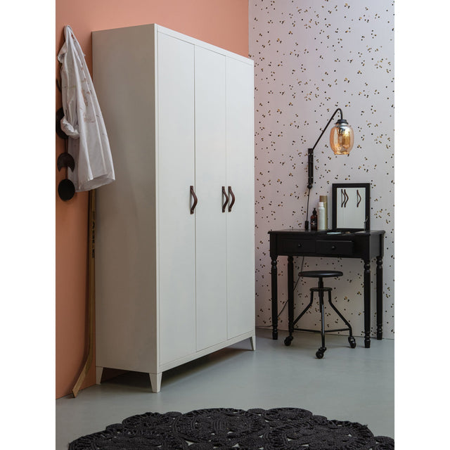 Romy Hal/Kaptafel Hout Zwart van WOOOD – Luxe comfort op maat van PureWonen. Vraag naar de beste prijs.