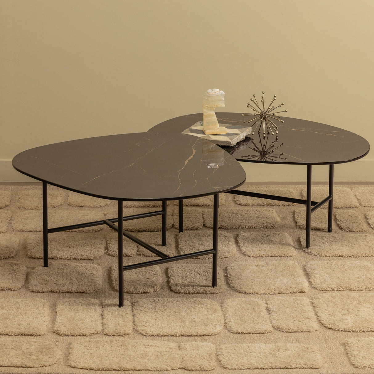 Vajen Salontafel Met Zwart Marmeren Look Blad 80x60 Cm van WOOOD – Luxe comfort op maat van PureWonen. Vraag naar de beste prijs.