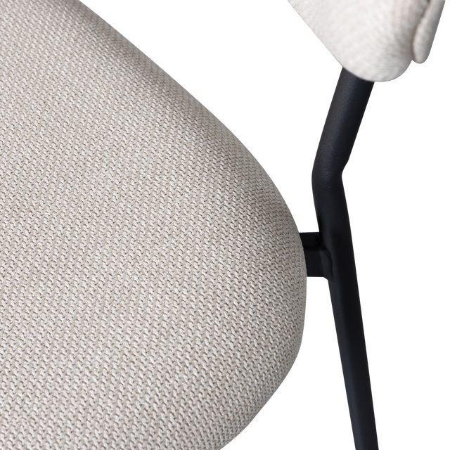 Kjeld Eetkamerstoel Naturel van WOOOD – Luxe comfort op maat van PureWonen. Vraag naar de beste prijs.