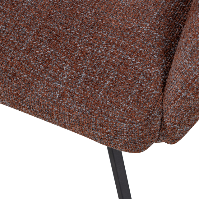 Fenne Draaibare Eetkamerstoel Geweven Stof Chestnut van WOOOD – Luxe comfort op maat van PureWonen. Vraag naar de beste prijs.