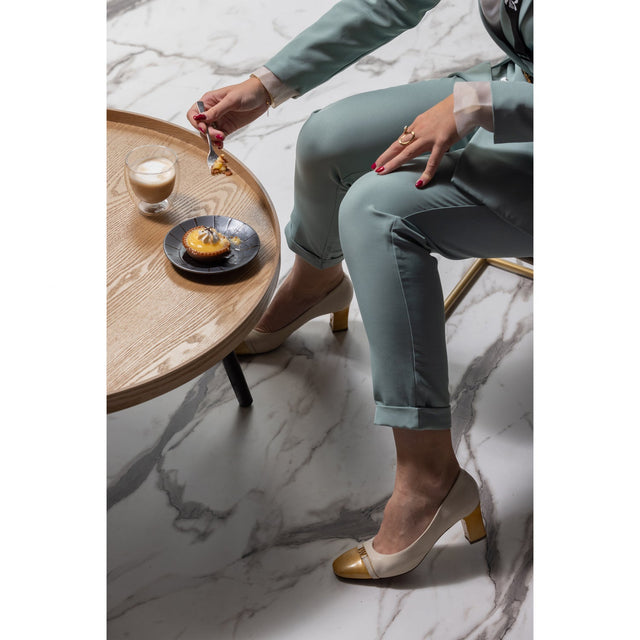 Mesa Bijzettafel Xl Hout Naturel 39x O78 van WOOOD – Luxe comfort op maat van PureWonen. Vraag naar de beste prijs.