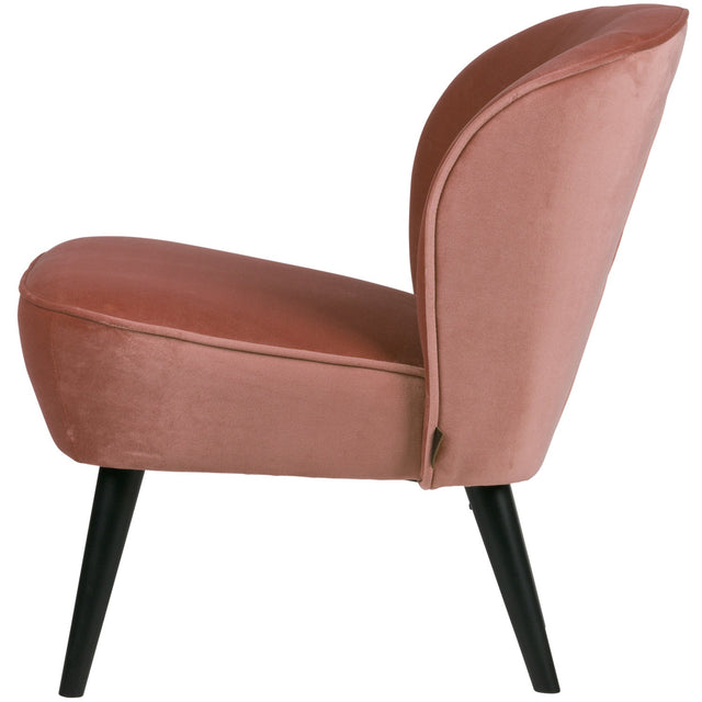 Sara Fauteuil Fluweel Oud Roze van WOOOD – Luxe comfort op maat van PureWonen. Vraag naar de beste prijs.