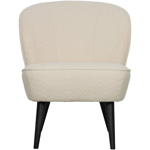 Sara Fauteuil Boucle Creme van WOOOD – Luxe comfort op maat van PureWonen. Vraag naar de beste prijs.