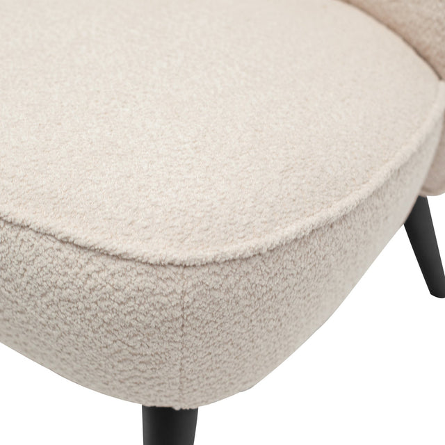 Sara Fauteuil Boucle Creme van WOOOD – Luxe comfort op maat van PureWonen. Vraag naar de beste prijs.