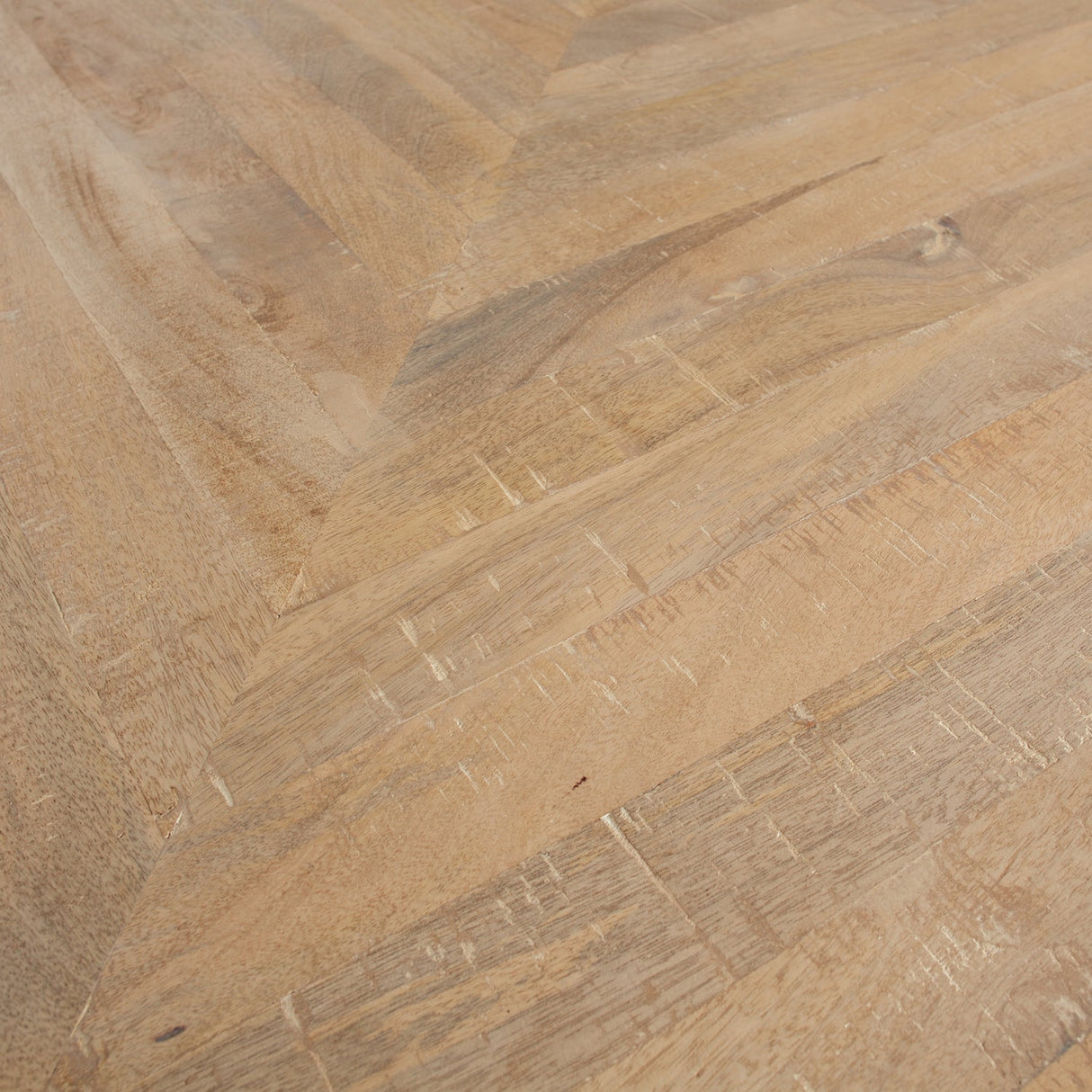 Tablo Tafelblad Mango Visgraat 200 X90 van WOOOD – Luxe comfort op maat van PureWonen. Vraag naar de beste prijs.