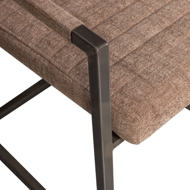 Bas Eetkamerstoel Geweven Stof Bruin Melange van WOOOD – Luxe comfort op maat van PureWonen. Vraag naar de beste prijs.