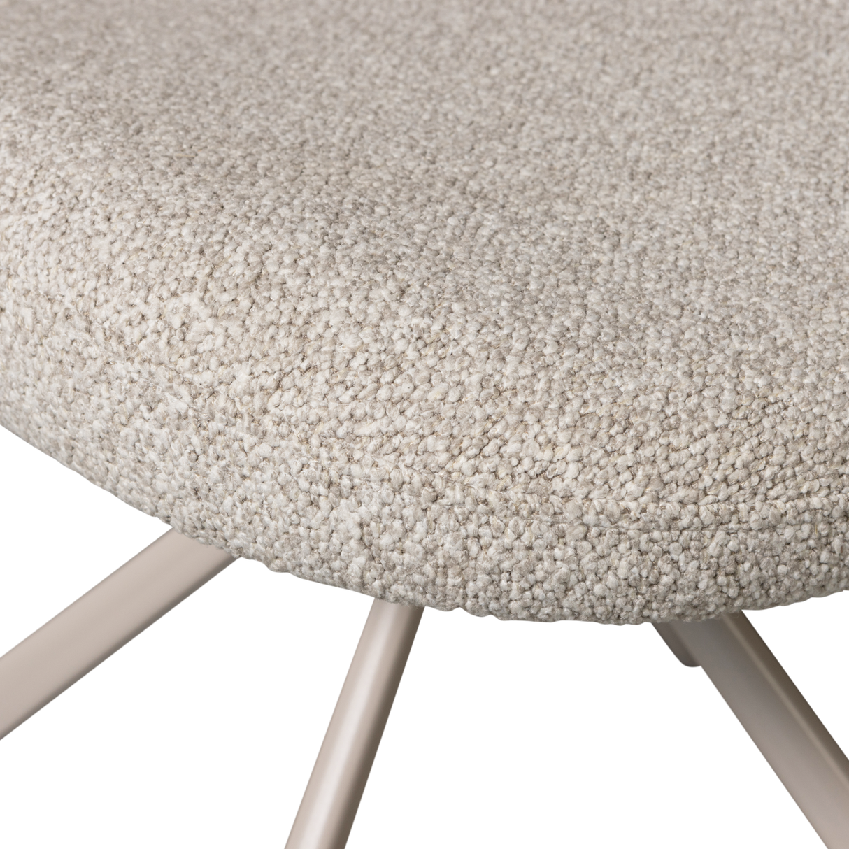 Femke Eetkamerstoel Naturel van WOOOD – Luxe comfort op maat van PureWonen. Vraag naar de beste prijs.
