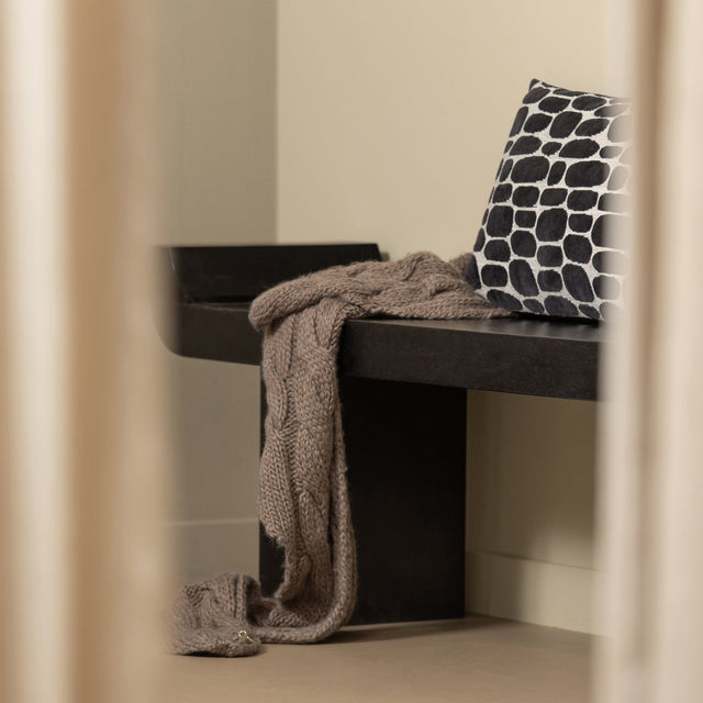 Lox Bankje Met Opstaande Randen Hout Zwart van WOOOD – Luxe comfort op maat van PureWonen. Vraag naar de beste prijs.