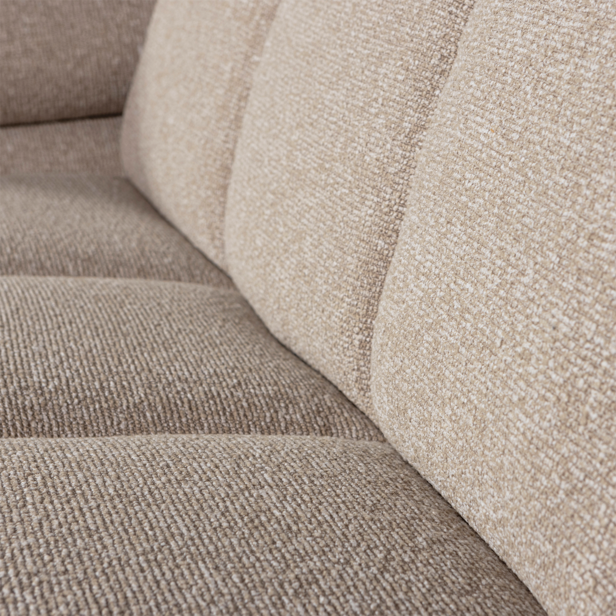 Mojo 2 Zits Element Arm Links Boucle Beige Melange van WOOOD – Luxe comfort op maat van PureWonen. Vraag naar de beste prijs.