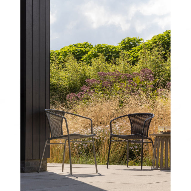 Weston Tuinstoel Outdoor Jungle van WOOOD – Luxe comfort op maat van PureWonen. Vraag naar de beste prijs.