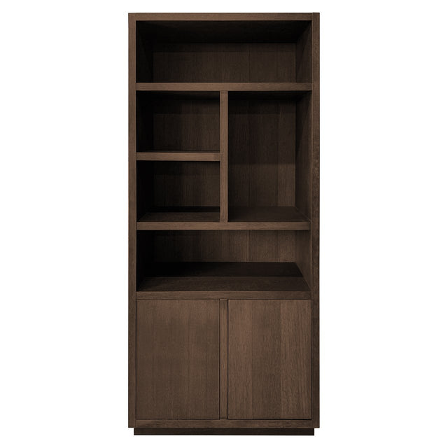 Boekenkast Oakura 2-deuren (Brown) van Richmond Interiors – Luxe comfort op maat van PureWonen. Vraag naar de beste prijs.