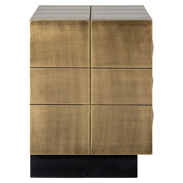 Nachtkast Collada 3-laden (Brushed Gold) van Richmond Interiors – Luxe comfort op maat van PureWonen. Vraag naar de beste prijs.