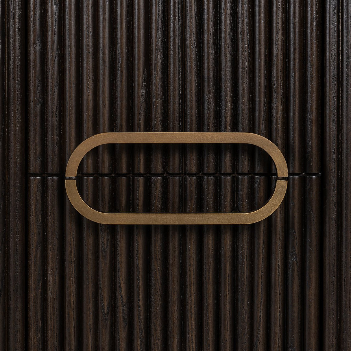 Nachtkastje Luxor 1-deur (Brown) van Richmond Interiors – Luxe comfort op maat van PureWonen. Vraag naar de beste prijs.