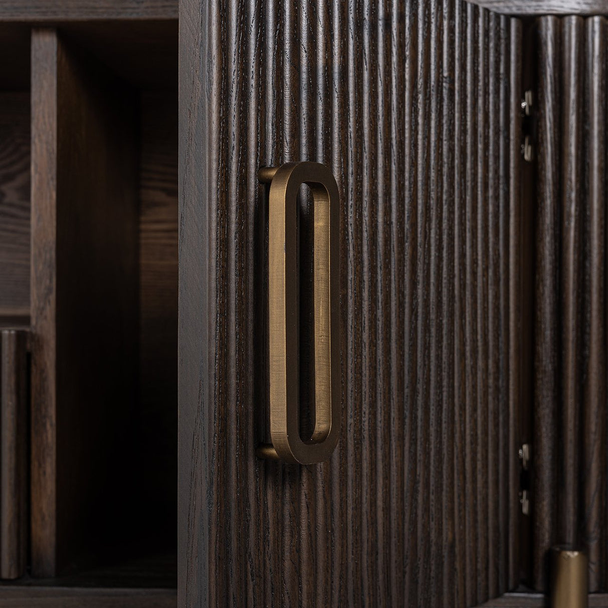 TV-dressoir Luxor 2-deuren 1-lade (Brown) van Richmond Interiors – Luxe comfort op maat van PureWonen. Vraag naar de beste prijs.