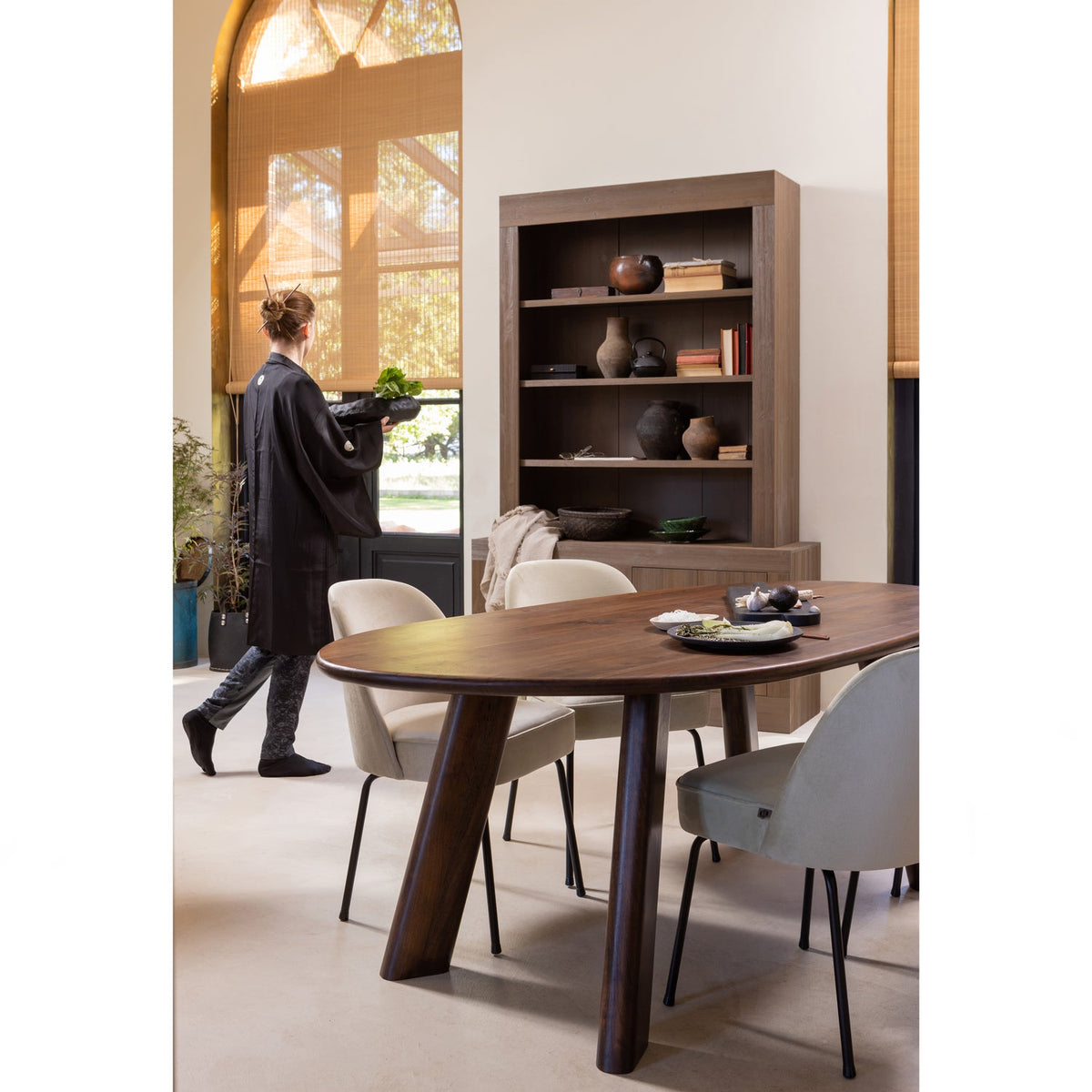 Roundly Eettafel/Bureau Mango Hout Walnoot 200 X100