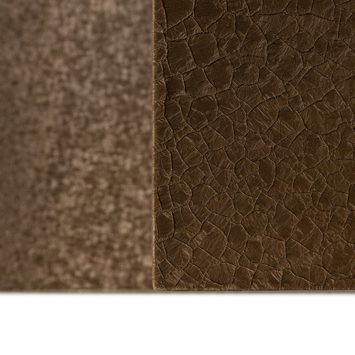 Console Alhambra brushed gold van Richmond Interiors – Luxe comfort op maat van PureWonen. Vraag naar de beste prijs.