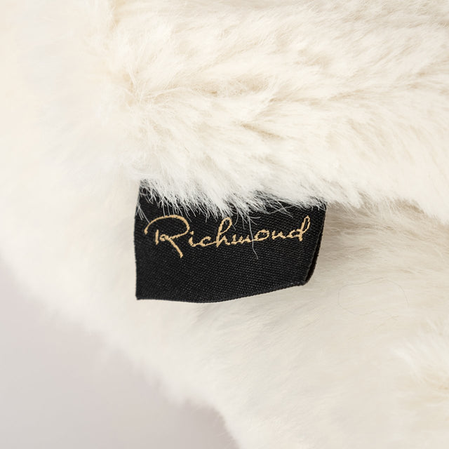 Furry Blanket Nassim (White) van Richmond Interiors – Luxe comfort op maat van PureWonen. Vraag naar de beste prijs.