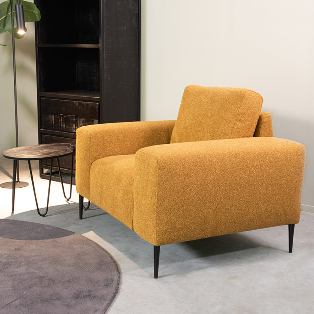 LABEL51 Bank Ferraro - Oker - Boucle - 1-Zits van LABEL51 – Luxe comfort op maat van PureWonen. Vraag naar de beste prijs.