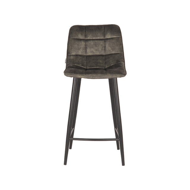 LABEL51 Barkruk Jelt - Hunter - Velours - Zithoogte 65 van LABEL51 – Luxe comfort op maat van PureWonen. Vraag naar de beste prijs.