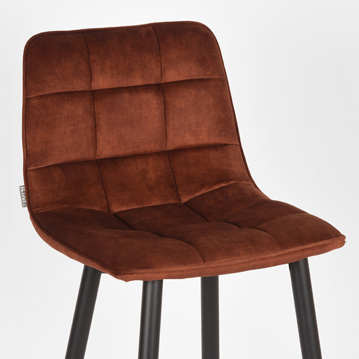 LABEL51 Barkruk Jelt - Rust - Velours - Zithoogte 78 van LABEL51 – Luxe comfort op maat van PureWonen. Vraag naar de beste prijs.