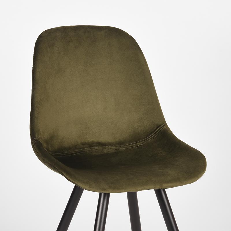 LABEL51 Eetkamerstoel Capri - Army green - Fluweel van LABEL51 – Luxe comfort op maat van PureWonen. Vraag naar de beste prijs.