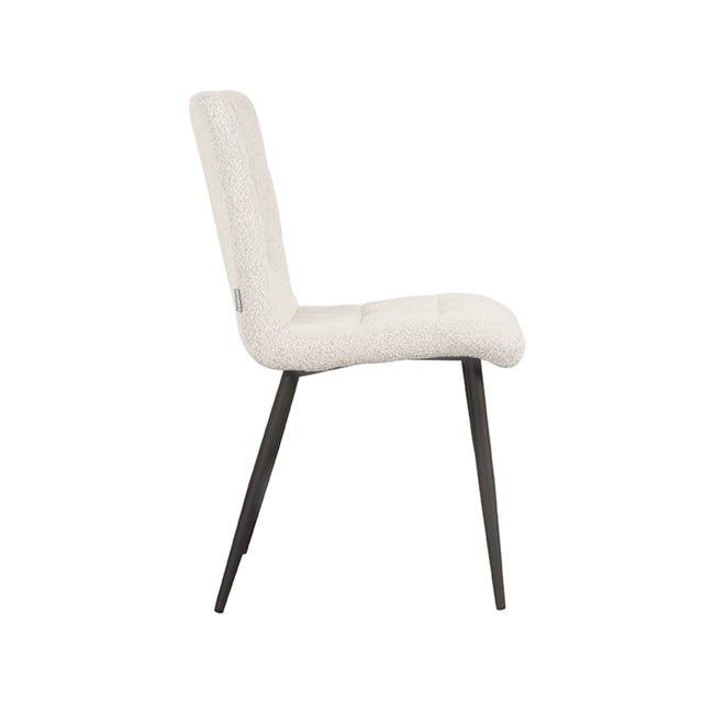 LABEL51 Eetkamerstoel Sam - Wit - Boucle van LABEL51 – Luxe comfort op maat van PureWonen. Vraag naar de beste prijs.