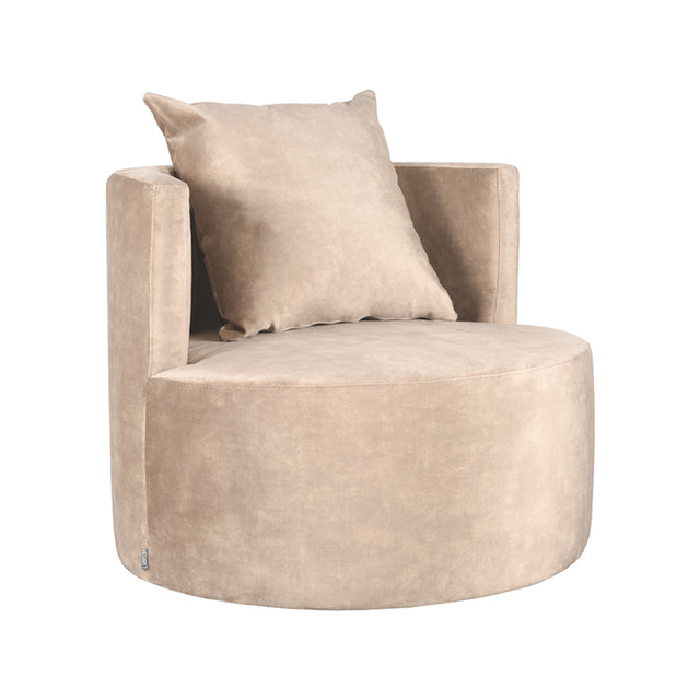 LABEL51 Fauteuil Evy - Zand - Velours - 90 cm van LABEL51 – Luxe comfort op maat van PureWonen. Vraag naar de beste prijs.