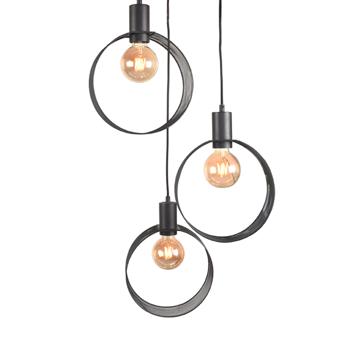 LABEL51 Hanglamp Ronda - Zwart - Metaal - 3-Lichts van LABEL51 – Luxe comfort op maat van PureWonen. Vraag naar de beste prijs.