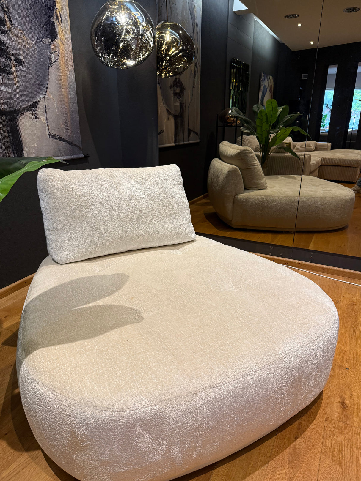 Daybed / Wooneiland / Mega fateuil SALE (kopie) van PureWonen – Luxe comfort op maat van PureWonen. Vraag naar de beste prijs.