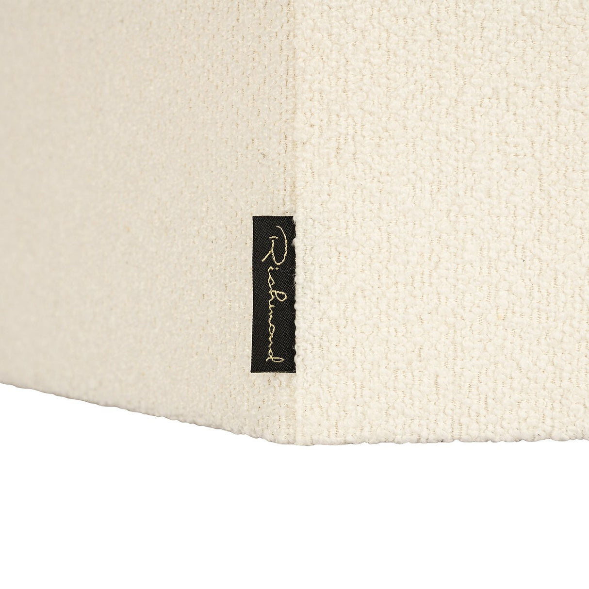 Lampenkap Soho white bouclé, extra groot zeshoekig (White) van Richmond Interiors – Luxe comfort op maat van PureWonen. Vraag naar de beste prijs.