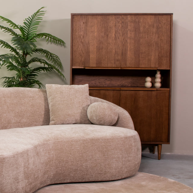 LABEL51 Bergkast Jule - Walnoot - Eiken - Hoge Kast van LABEL51 – Luxe comfort op maat van PureWonen. Vraag naar de beste prijs.