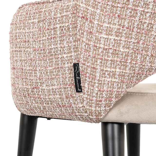 Stoel Giovanna trendy rose/quartz khaki (Be trendy 1673 rose) van Richmond Interiors – Luxe comfort op maat van PureWonen. Vraag naar de beste prijs.