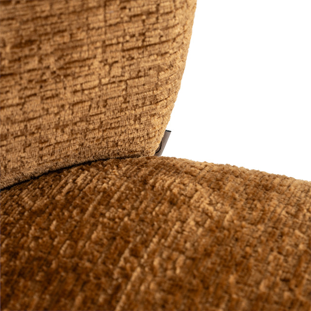 Eetkamerstoel Fallon cognac fusion (Fusion cognac 28) van Richmond Interiors – Luxe comfort op maat van PureWonen. Vraag naar de beste prijs.